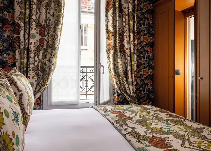 Hotel Ginette A La Folie & Paris