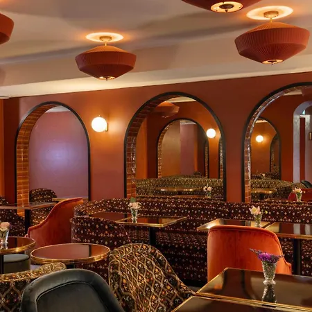 Hotel Ginette A La Folie & Paris