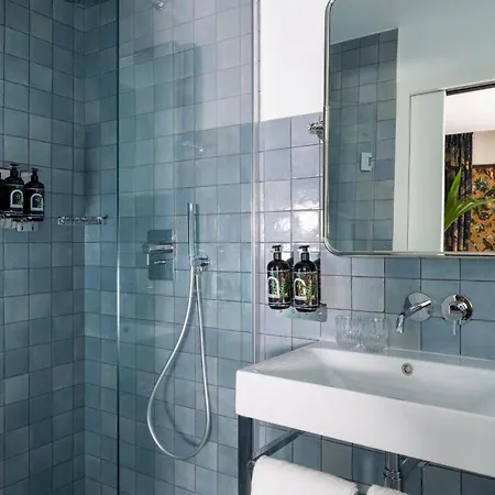 Ginette à La Folie&spa Hotel Paris