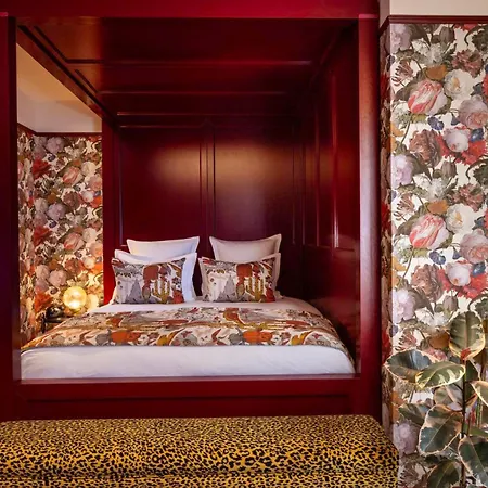 Hotel Ginette A La Folie & Paris