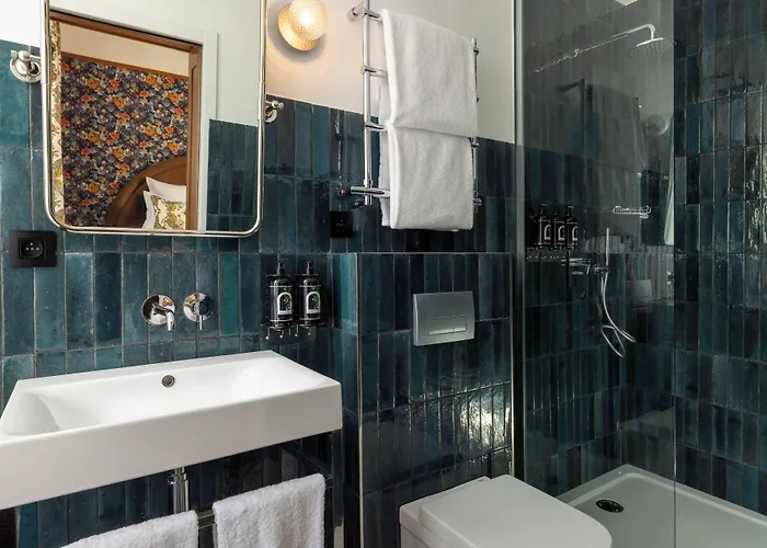 Hotel Ginette A La Folie &